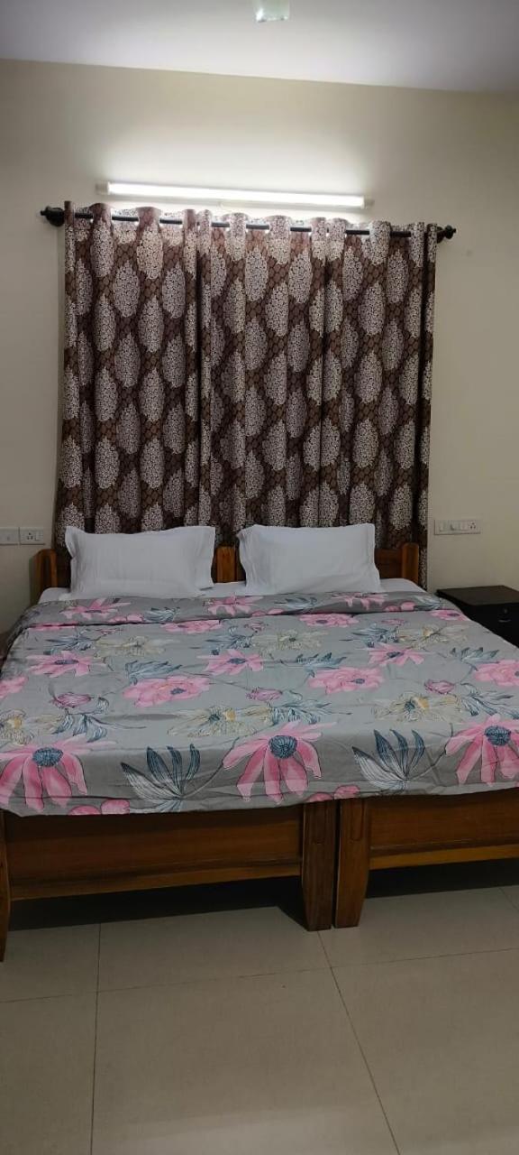 Brookside Service Apartment Bangalore Exterior foto